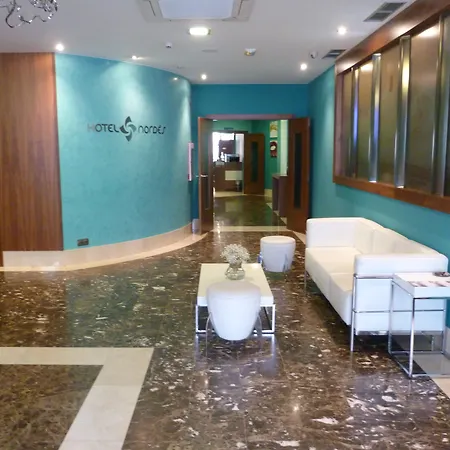 מלון Nordes 3*